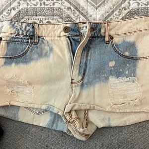 Forever 21 Jean shorts gently worn size 27